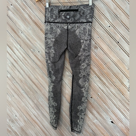 Lululemon Athletica Black and Gray Lace Leggings - Picture 7 of 10